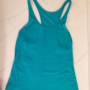 LULULEMON TANK TOP SIZE 4
